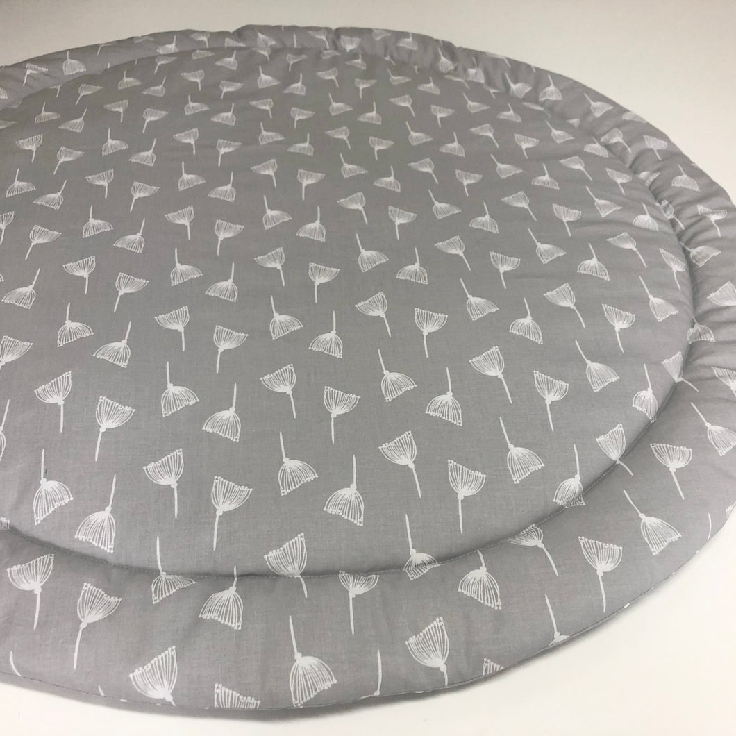 Round Play Mat. Light grey