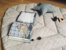 Charger l&#39;image dans la galerie, Linen Leaf Play Mat. Mustard. M size