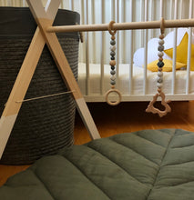 Charger l&#39;image dans la galerie, Stonewashed Linen Fabric. Olive Green