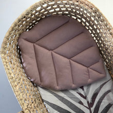 Load image into Gallery viewer, Baby Flat Pillow. Leaf.